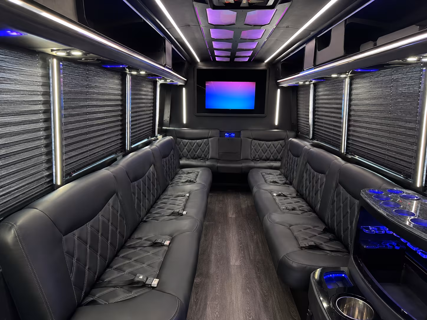 Rent a Bus to Minneapolis Armory