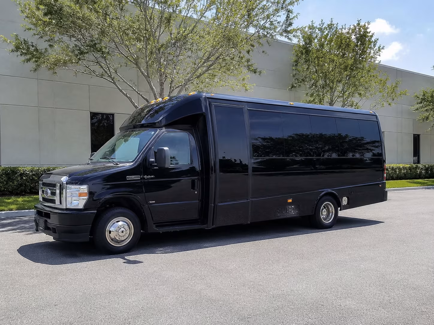 Minneapolis Airport Shuttle & Transportation group transportation