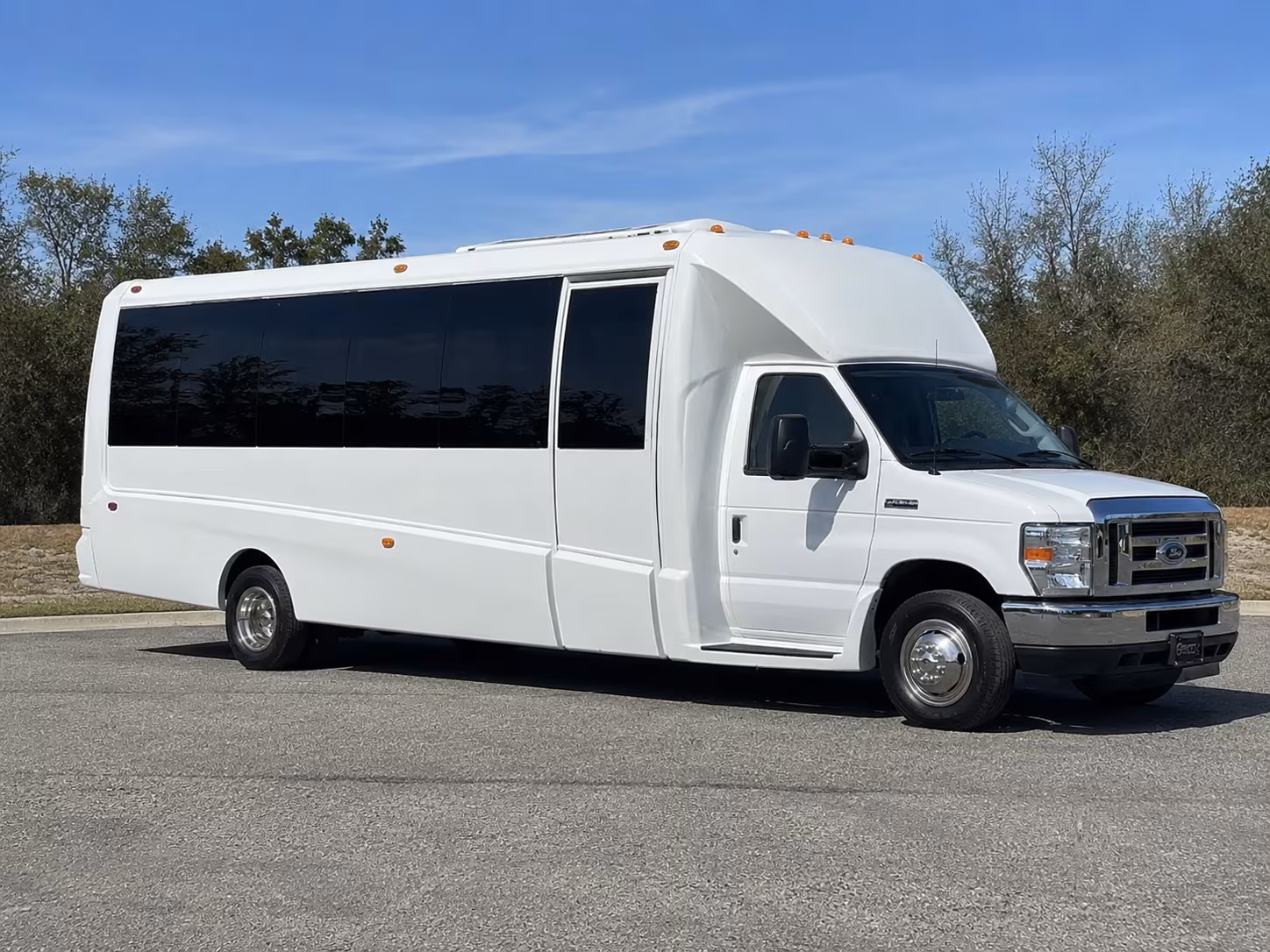 Minneapolis Birthday, Sweet 16, & Quinceañera Transportation onboard seating