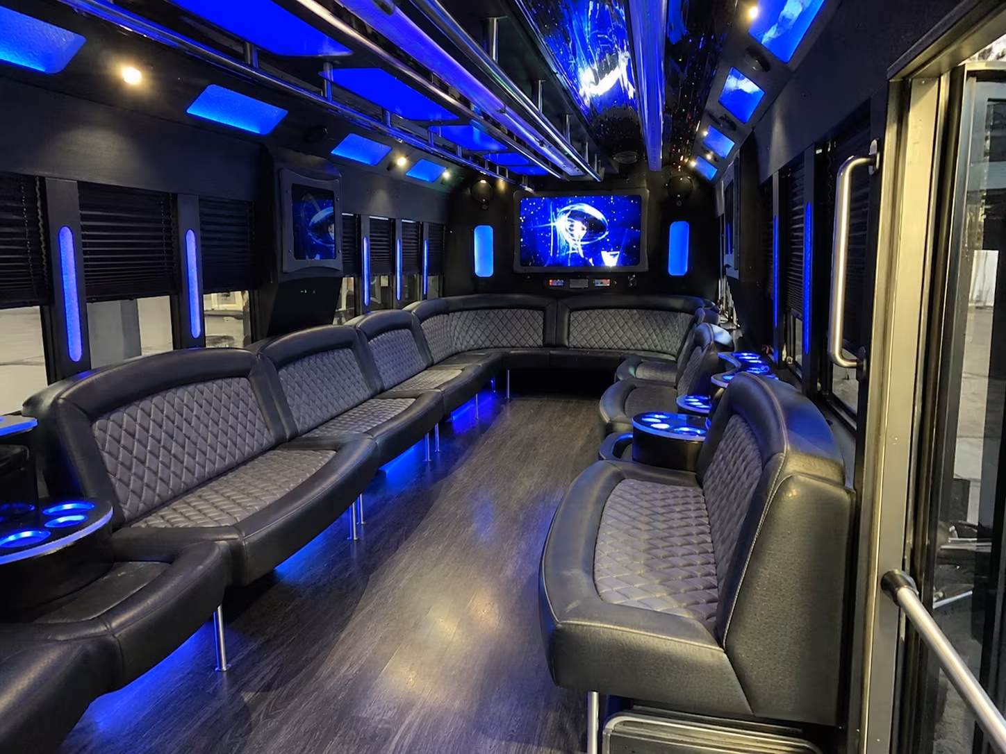 Minneapolis Wedding Transportation party bus exterior