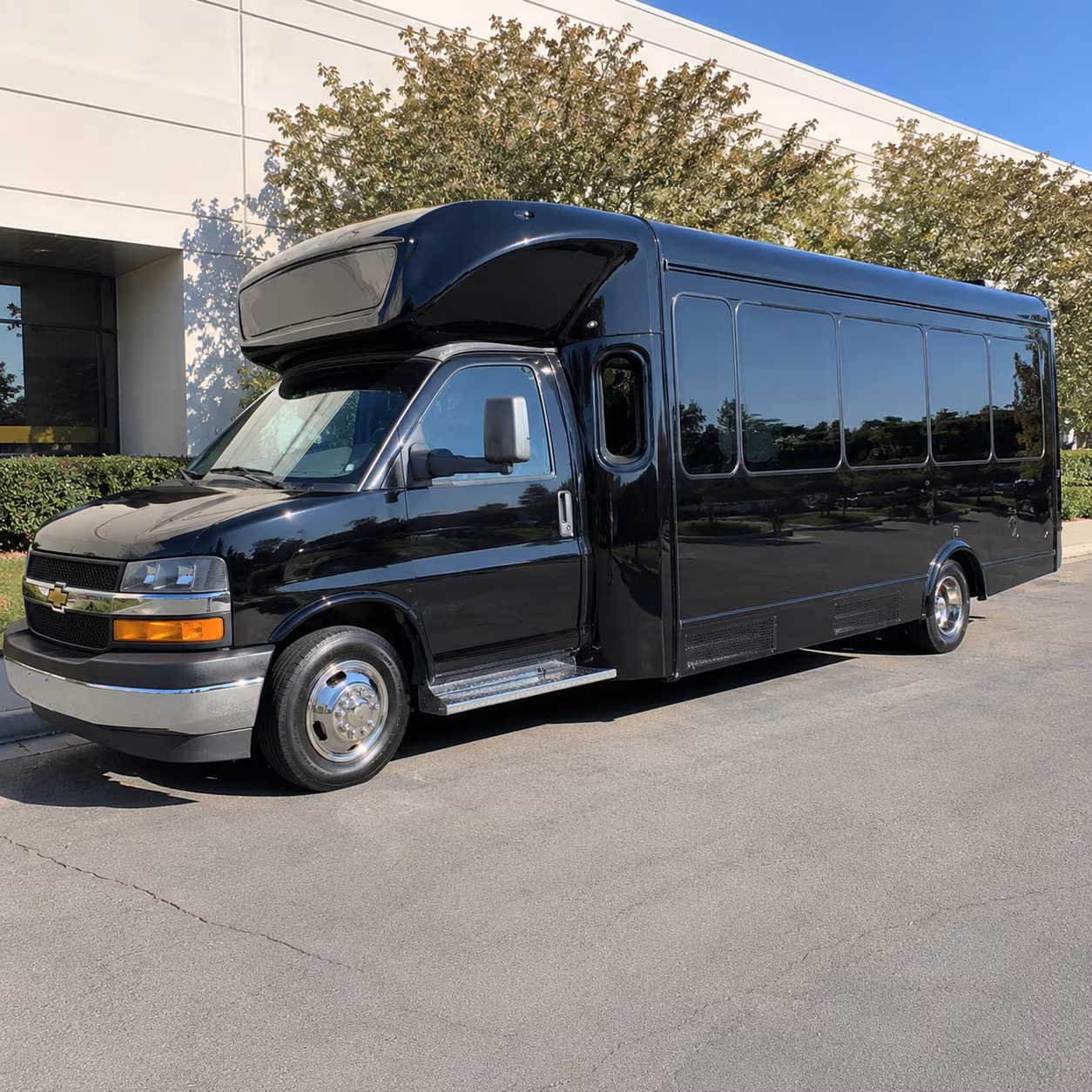Saint Paul Winery Tour & Pub Crawl Transportation