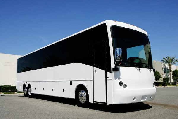 Minneapolis 50 Passenger Charter Bus